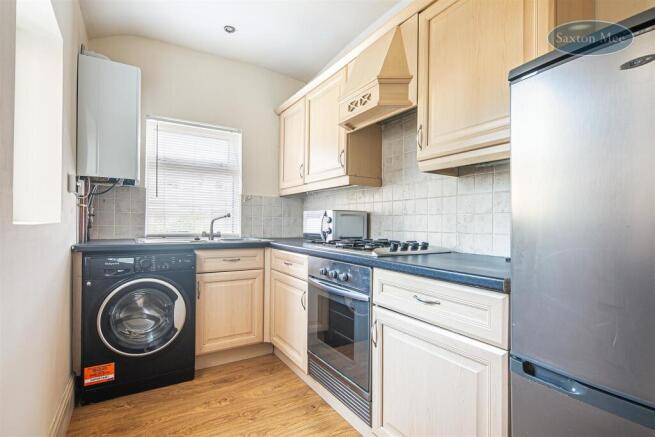 3 bed Terraced for sale Image 4