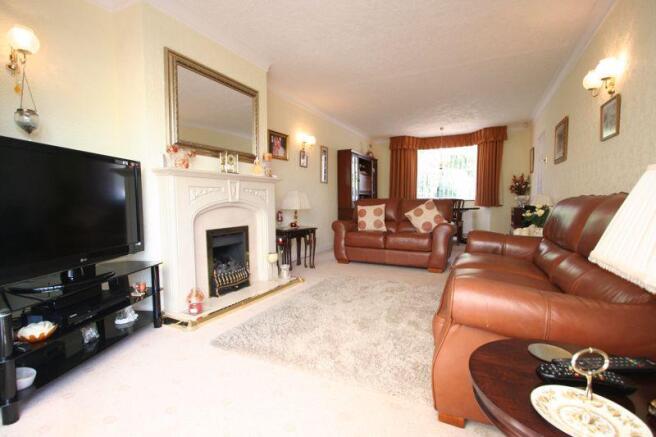SITTING ROOM