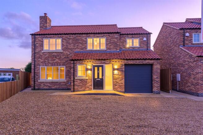 DSC_0351-.jpg