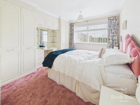 3 bed Detached for sale Image 11