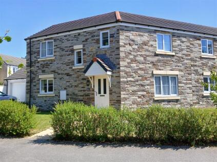 Kew Carrek, Goonhavern, Truro
