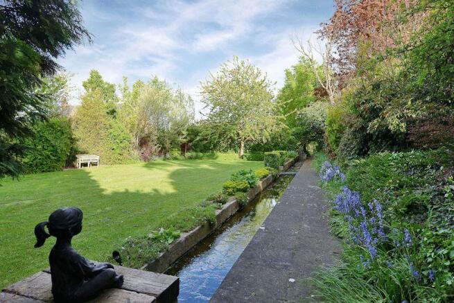 GARDENS