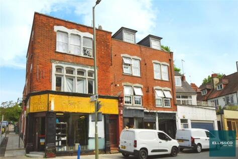 Finchley Road, Childs Hill, NW2