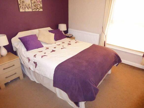 Bedroom 1(2)