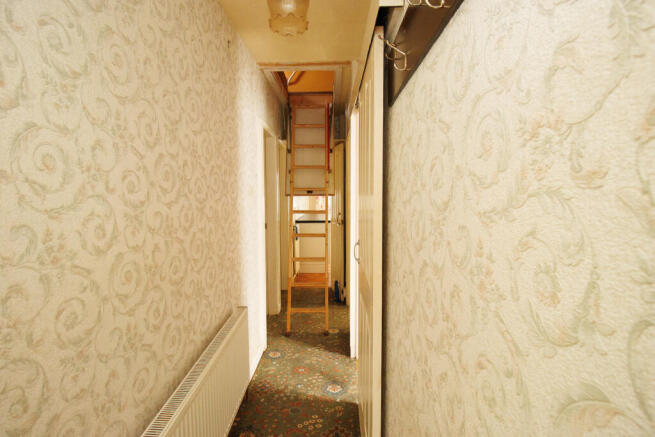 2 bed Semi-Detached Bungalow for sale Image 8