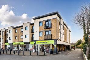 Flat 8, Audley House, Buckingham Road, Bicester OX26 3AH