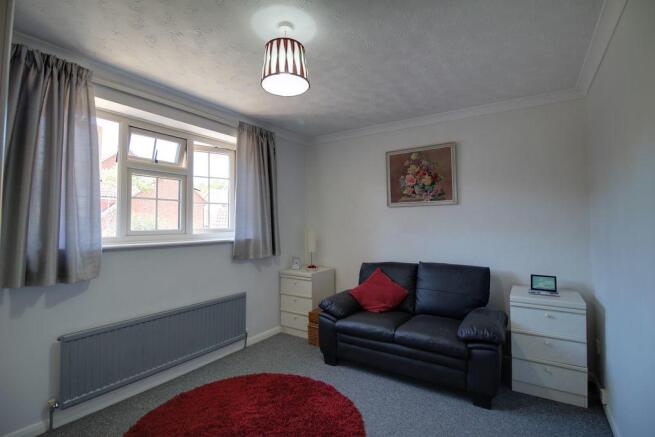 Bedroom 2 (Double)