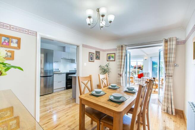 4 bed Detached for sale Image 7