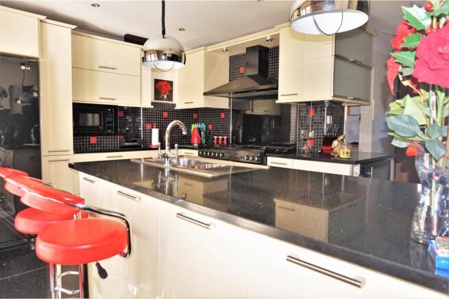 Kitchen / Diner