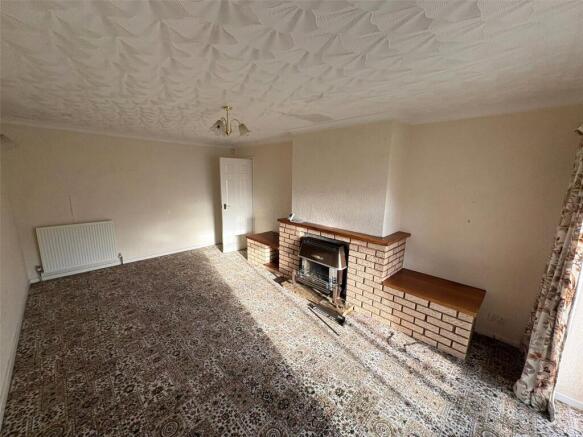 128, Kesteven Road photo 5