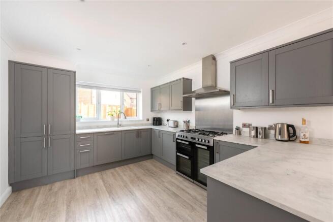 Kitchen/Dining Rm