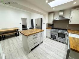 4, Windmore Hall, Mutton Lane, Potters Bar EN6 3BH