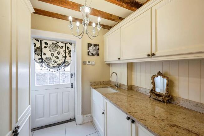 4 bed Character Property for sale Image 9
