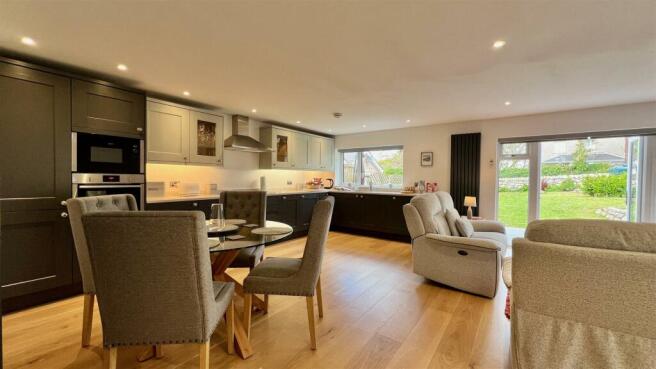 lounge/kitchen/diner