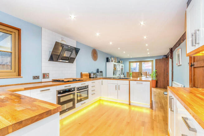 Kitchen Diner