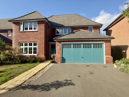 Curlew Way, Dawlish, EX7