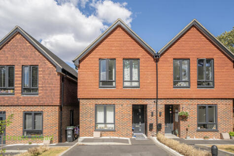 Winchester Close, Coulsdon, CR5