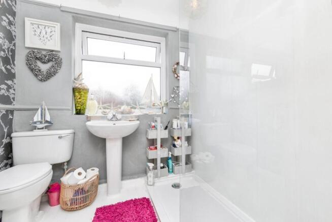 3 bed Semi-Detached for sale Image 12