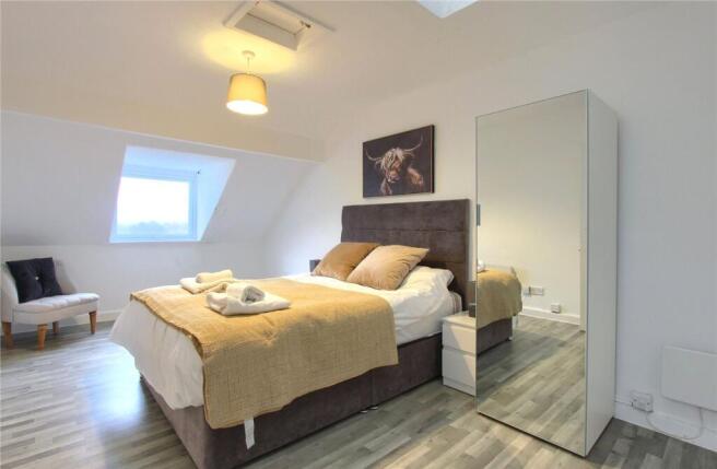 2 bed Apartment for sale Image 8