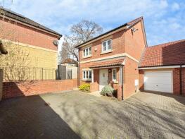 2, Elmhurst Gardens, Trowbridge BA14 7XF