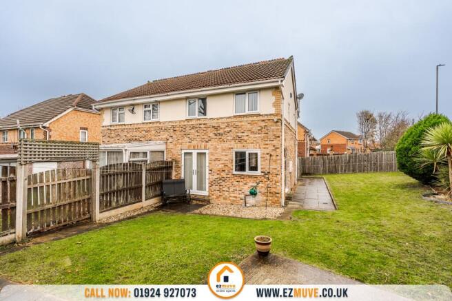 3 bed Semi-Detached for sale Image 6