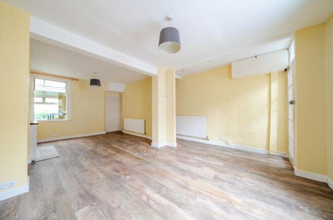 Through lounge angle 1