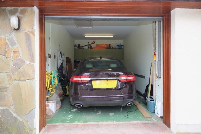 Garage with power...