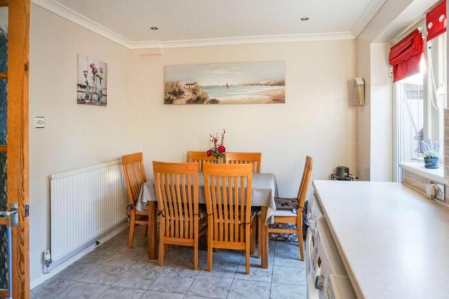 Kitchen/Breakfast