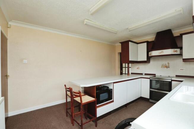 2 bed Bungalow for sale Image 10