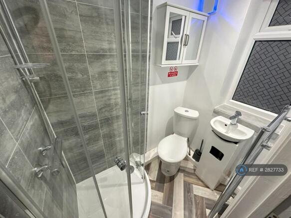 Bedroom With Ensuite And Kitchenette