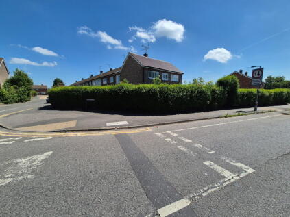 Tithe Farm Road, Houghton Regis, Dunstable, LU5 5HA