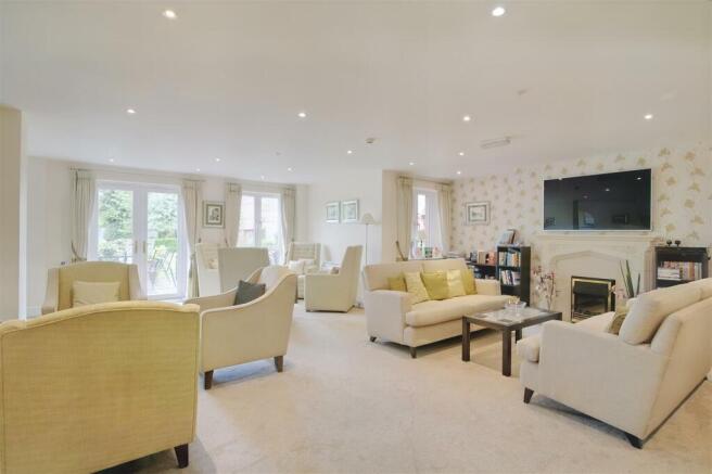 8550704-interior23.JPG