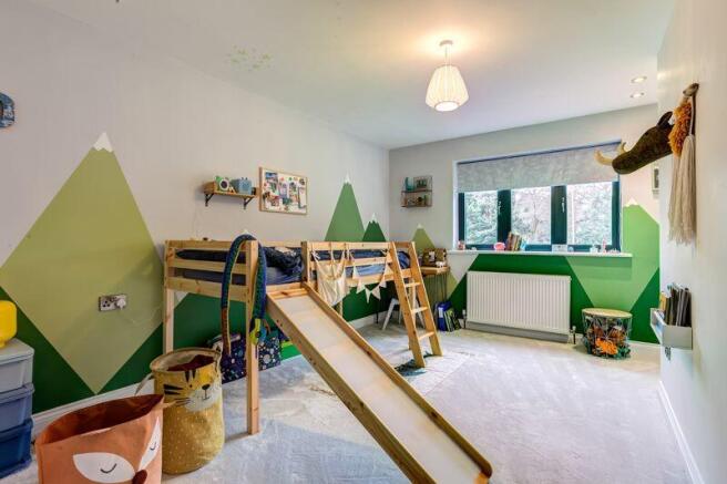 BEDROOM 3
