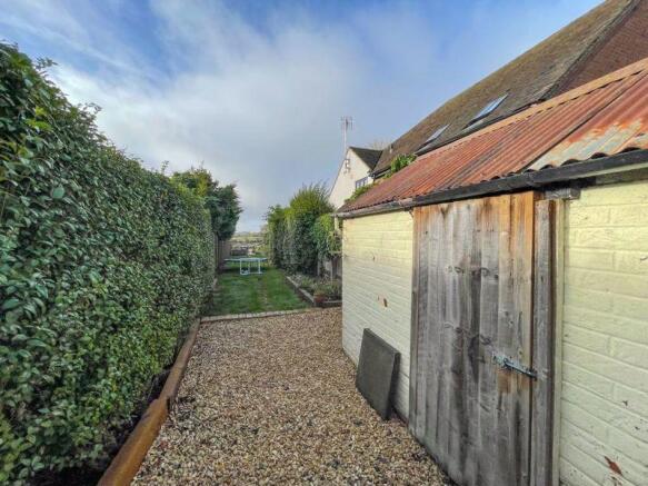 Garden & Outbuildings