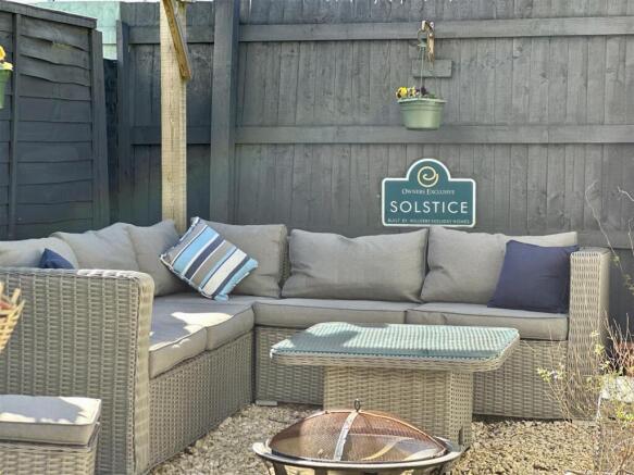 Stonebridge Drive, Frome photo 4