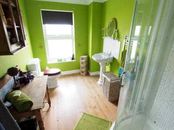 Photo 9