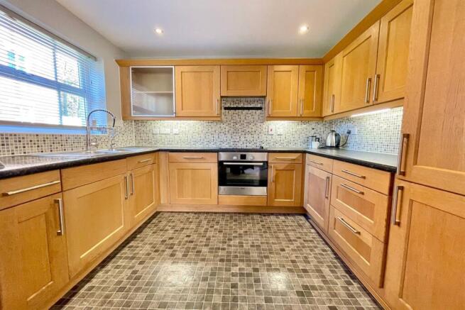 Kitchen+