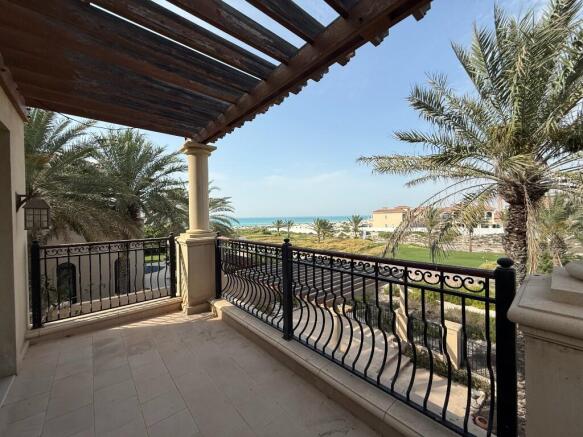 Golf View & Beach