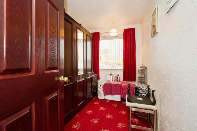 3 bed Detached Bungalow for sale Image 10