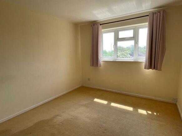 Bedroom,..jpg