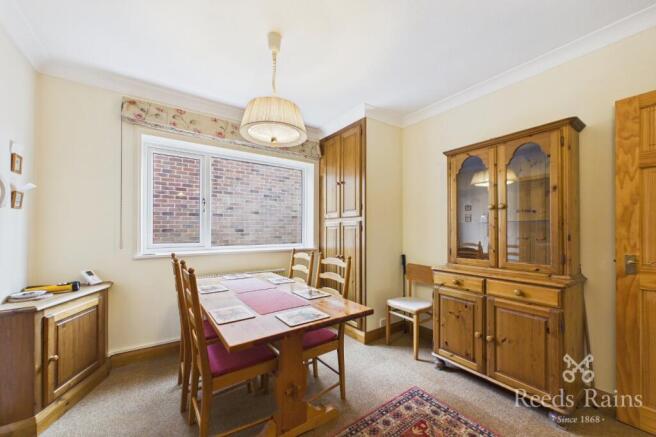 2 bed Bungalow for sale Image 8