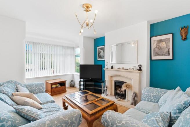 3 bed Semi-Detached for sale Image 11