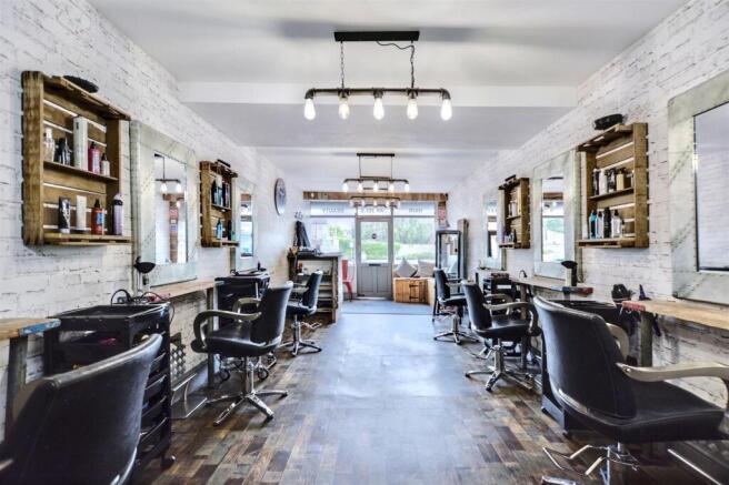 Commercial Unit_3.jpeg