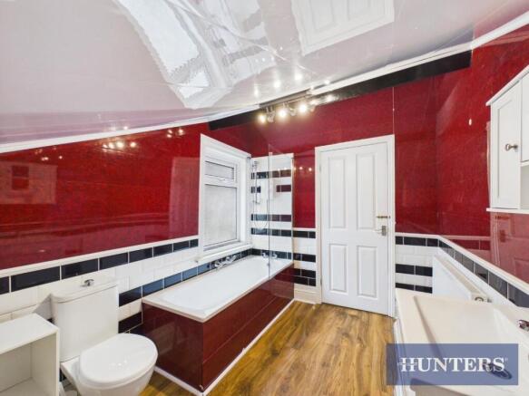 2 bed Terraced for sale Image 8