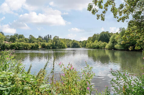Waterside Court, Alton, Hampshire, GU34