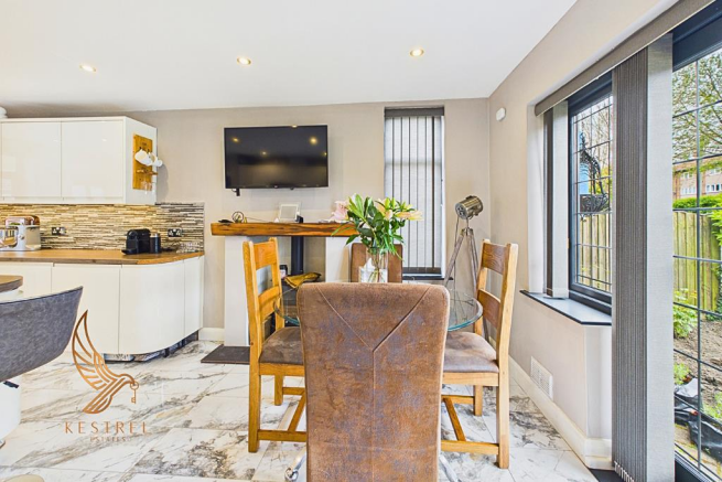 3 bed Detached for sale Image 7