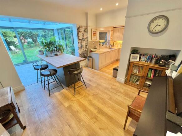 Breakfast Kitchen