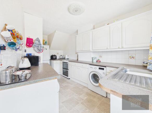 Giles Close, Holbrooks, Coventry, CV6 photo 4