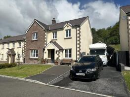 13, Maes Y Cribarth, Abercrave, Swansea SA9 1XW