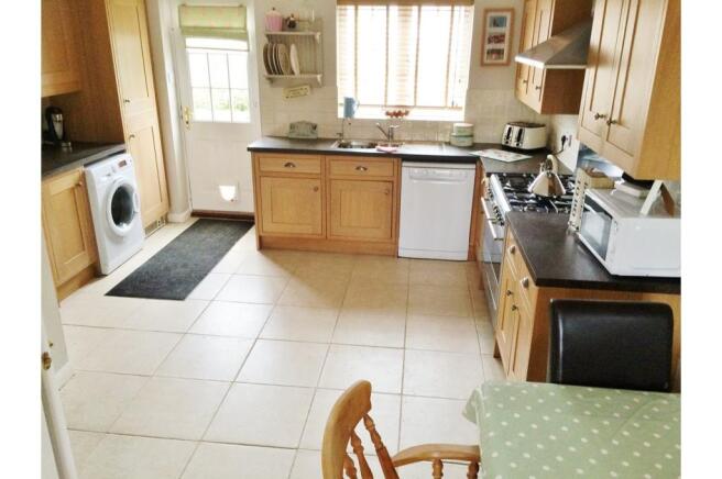 Kitchen / Breakfast